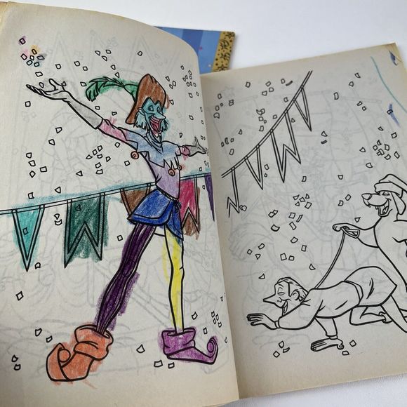 DISNEY Coloring Book Hunchback Notre Dame Paint w Water Lot Golden Book VTG 90s - Picture 6 of 7